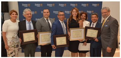 Guillermo Linares, the President of Higher Education Services Corporation and Melissa R. Quesada, Esq; Director of Latino Affairs Office both from Governor Andrew Cuomo’s Office also attended and presented David President Gómez